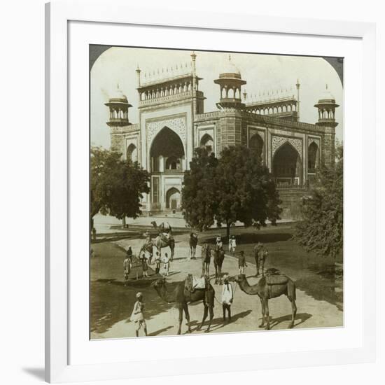 Tomb of Akbar, Sikandarah, Uttar Pradesh, India, C1900s-Underwood & Underwood-Framed Photographic Print