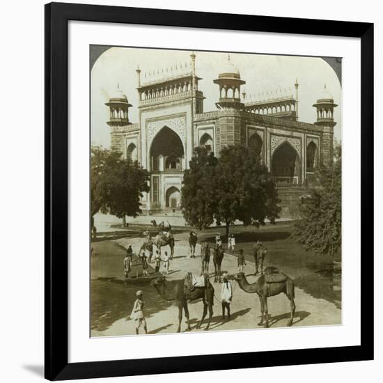 Tomb of Akbar, Sikandarah, Uttar Pradesh, India, C1900s-Underwood & Underwood-Framed Photographic Print