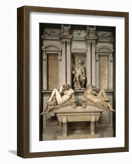 Tomb of Giuliano De' Medici, 1520-34-Michelangelo Buonarroti-Framed Giclee Print