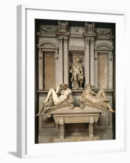 Tomb of Giuliano De' Medici, 1520-34-Michelangelo Buonarroti-Framed Giclee Print