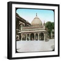 Tomb of Nizamuddin Auliya, Delhi, India, Late 19th or Early 20th Century-null-Framed Giclee Print