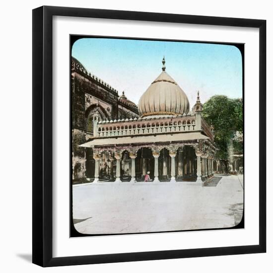 Tomb of Nizamuddin Auliya, Delhi, India, Late 19th or Early 20th Century-null-Framed Giclee Print