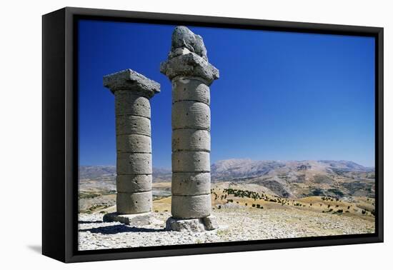 Tomb of Royal Family of Commagene, Hierothesion of Karakus, Turkey-null-Framed Stretched Canvas