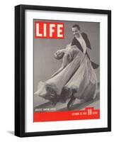 Top Ballroom Dancers, Frank Veloz and Yolanda Casazza, October 30, 1939-Gjon Mili-Framed Photographic Print