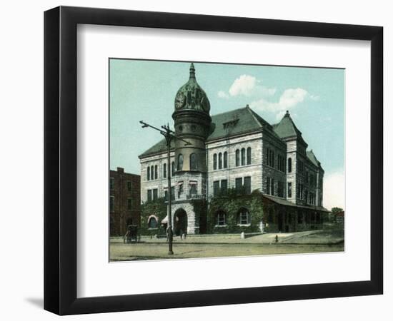 Topeka, Kansas - Exterior View of Rock Island Depot-Lantern Press-Framed Art Print