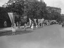 American Suffragettes in London-Topical Press Agency-Photographic Print