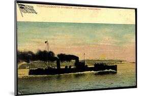 Torpedobootsdivision Helgoland Passierend, Schiff-null-Mounted Giclee Print