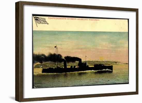Torpedobootsdivision Helgoland Passierend, Schiff-null-Framed Giclee Print