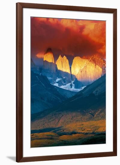 Torre del Paine Chile-null-Framed Premium Giclee Print