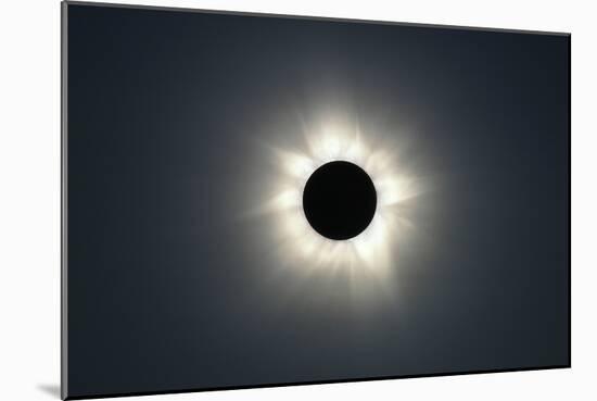 Total solar eclipse, corona at totality-null-Mounted Photographic Print