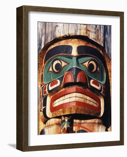 Totem Pole Detail, Duncan, Vancouver Island, BC, Canada-Walter Bibikow-Framed Photographic Print