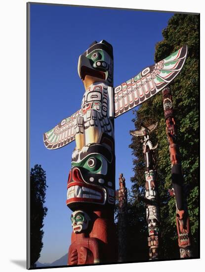 Totem Pole,Stanley Park, Vancouver, Canada-Walter Bibikow-Mounted Photographic Print