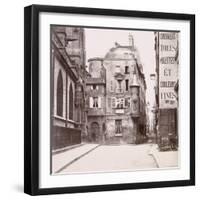 Tourelle derrière l'église Saint-Germain-l'Auxerrois, Paris-Charles Marville-Framed Giclee Print