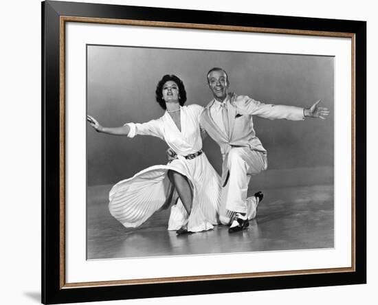 Tous en Scene THE BAND WAGON by VincenteMinnelli with Cyd Charisse and Fred Astaire, 1953 (b/w phot-null-Framed Photo