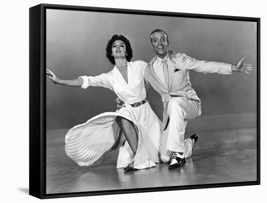 Tous en Scene THE BAND WAGON by VincenteMinnelli with Cyd Charisse and Fred Astaire, 1953 (b/w phot-null-Framed Stretched Canvas