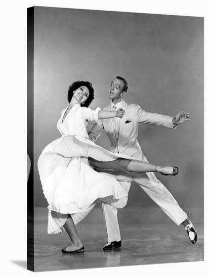 Tous en Scene THE BAND WAGON by VincenteMinnelli with Cyd Charisse and Fred Astaire, 1953 (b/w phot-null-Stretched Canvas