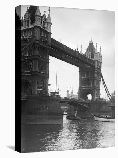 Tower Bridge 1930s-null-Stretched Canvas