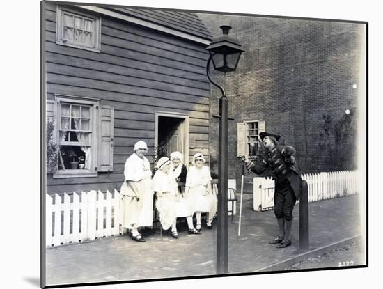 Town Crier on the High Street, 1926-null-Mounted Giclee Print