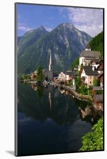 Town of Hallstatt, UNESCO World Heritage Site, on Lake Hallstatt, Salzkammergut, Upper Austria, Aus-Hans-Peter Merten-Mounted Photographic Print