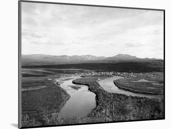 Town View of Iditarod, Alaska Photograph - Iditarod, AK-Lantern Press-Mounted Art Print