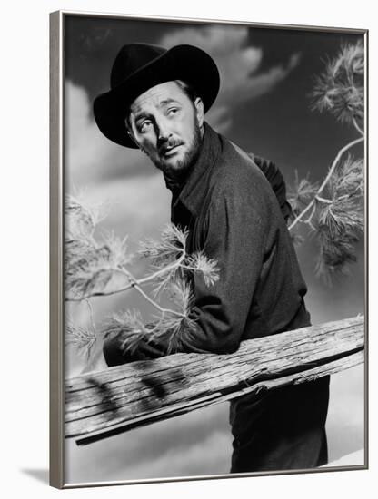 Track of the Cat by William A. Wellman with Robert Mitchum, 1954 (b/w photo)-null-Framed Photo