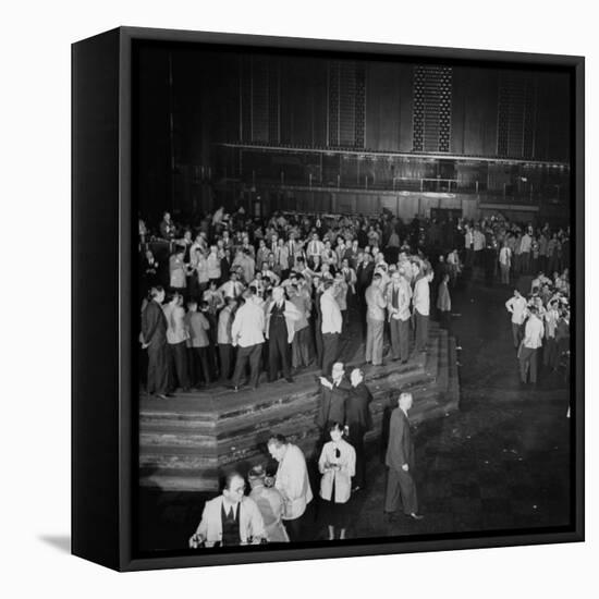 Trading in the "Grain Pit" at the Chicago Board of Trade-Wallace Kirkland-Framed Stretched Canvas