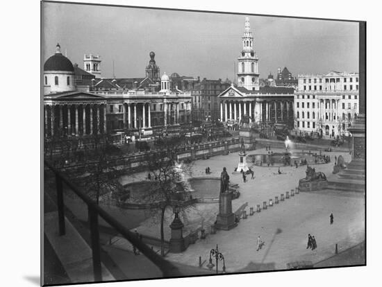 Trafalgar Square 1930s-null-Mounted Photographic Print