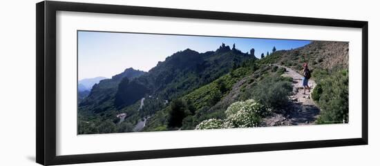 Trail to Roque Nublo, Gran Canaria, Canary Islands, Spain, Europe-Kim Hart-Framed Photographic Print