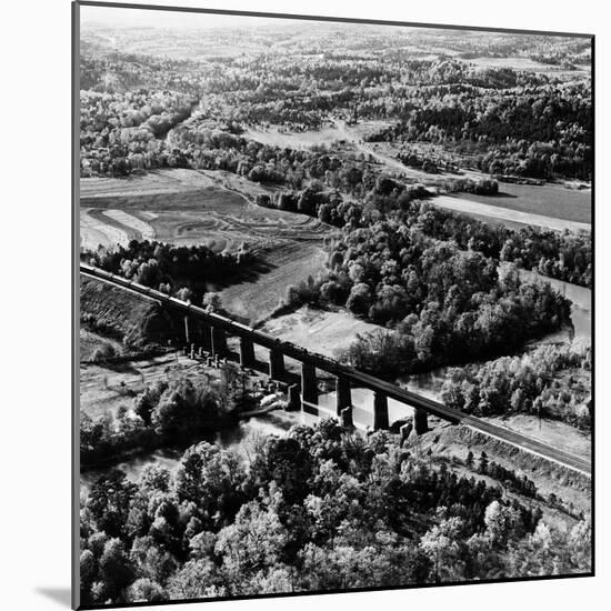 Train Carrying Body of President Franklin D. Roosevelt to Washington-null-Mounted Photographic Print