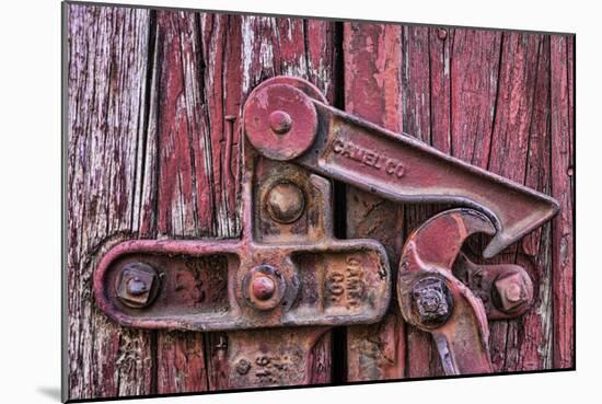 Train Lock-Kathy Mahan-Mounted Photographic Print