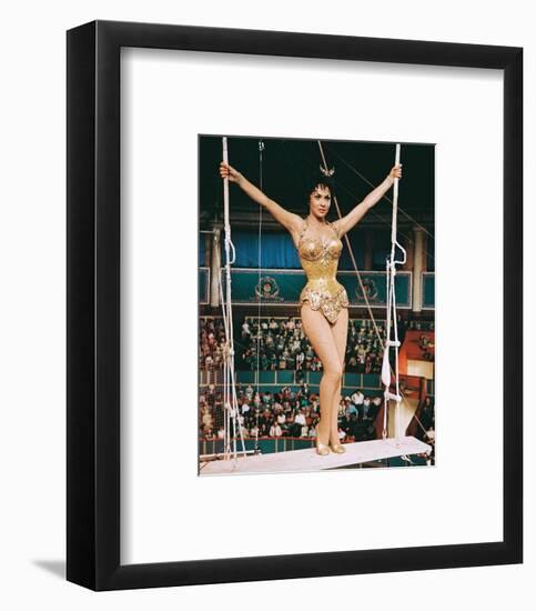 Trapeze, Gina Lollobrigida, 1956-null-Framed Photo