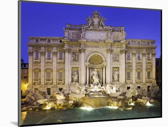 Trevi Fountain in Rome-Laurie Chamberlain-Mounted Photographic Print