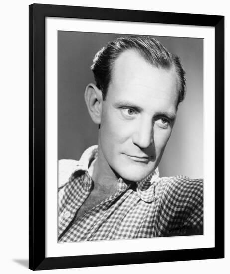 Trevor Howard-null-Framed Photo