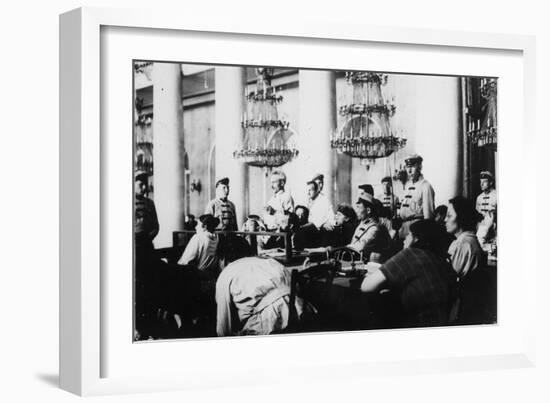 Trial of Leaders of the Socialist-Revolutionary Party, Moscow, Russia, August 1922-null-Framed Giclee Print