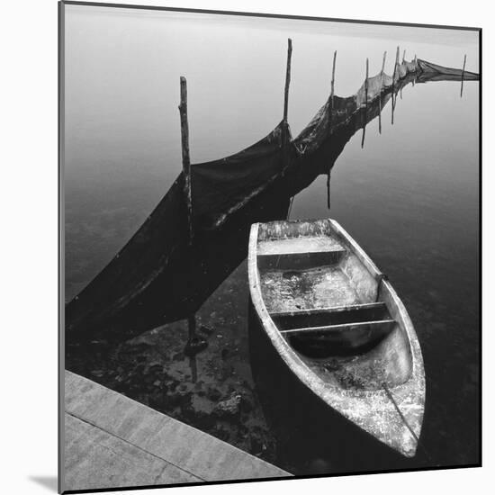 Triangulos-Moises Levy-Mounted Photographic Print