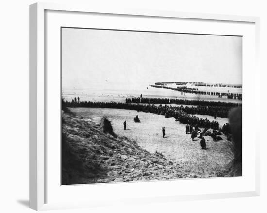 Troops Ready for Evacuation at Dunkirk-null-Framed Photographic Print