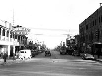 Main Street Las Vegas-TS-Framed Stretched Canvas