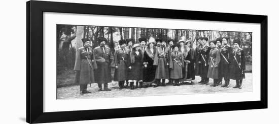 Tsar Nicholas II of Russia and His Family before Abdication, 1917-null-Framed Giclee Print