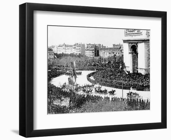 Tsar Nicholas II's Visit to Paris, 1896-null-Framed Premium Giclee Print