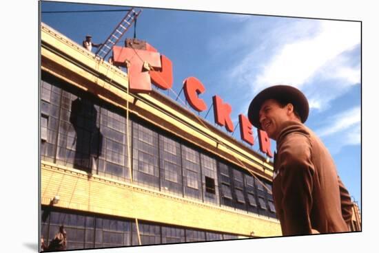 Tucker: The Man and His Dream by FrancisFordCoppola with Jeff Bridges, 1988 (photo)-null-Mounted Photo