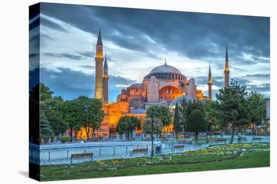 Turkey, Istanbul, Sultanahmet, Hagia Sophia (Or Ayasofya), Greek Orthodox Basilica-Alan Copson-Stretched Canvas