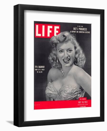 TV actress Dagmar, Virginia Ruth Egnor, July 16, 1951-Alfred Eisenstaedt-Framed Premium Photographic Print