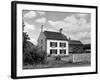 Twee Farmhouse-null-Framed Photographic Print
