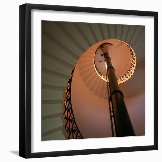 Twister-Craig Roberts-Framed Photographic Print