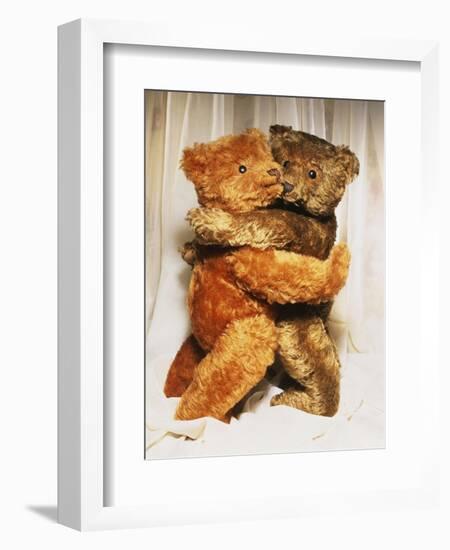 Two Steiff Teddy Bears Embracing-Steiff-Framed Giclee Print