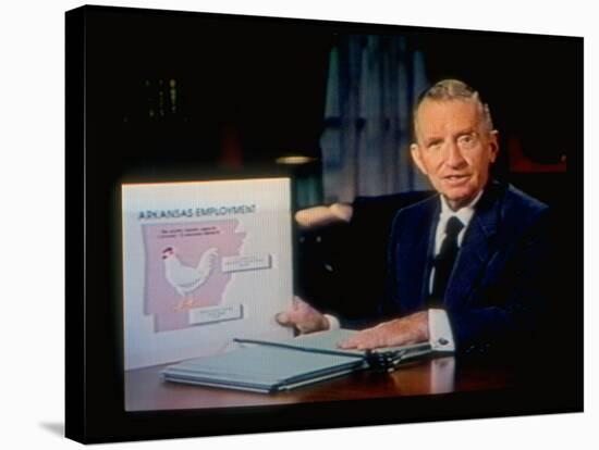 TX Magnate Ross Perot with AR State Employment Record Chart, Attacking Candidate Bill Clinton-Ted Thai-Stretched Canvas