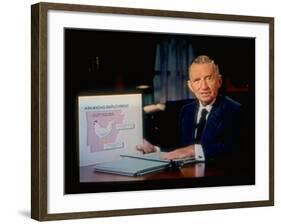 TX Magnate Ross Perot with AR State Employment Record Chart, Attacking Candidate Bill Clinton-Ted Thai-Framed Premium Photographic Print