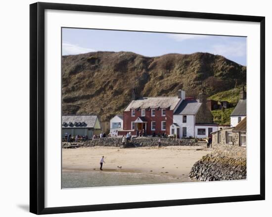 Ty Coch Inn on Beach at Porth Dinllaen Village in Bay on Lleyn Peninsula, North Wales, UK-Pearl Bucknall-Framed Photographic Print