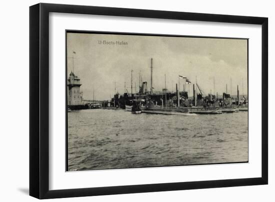 U Boote, Blick Auf Den U Boot Hafen-null-Framed Giclee Print