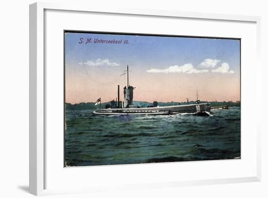 U Boote, S.M. Unterseeboot 10 Über Wasser-null-Framed Giclee Print